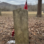 Grave stone of Lt. Robert Davis